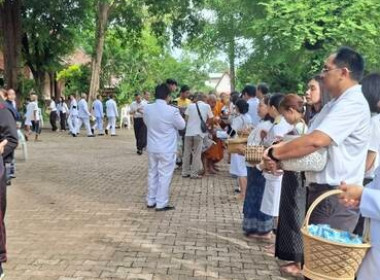 ร่วมพิธีวันระลึกคล้ายวันสวรรคต ... พารามิเตอร์รูปภาพ 4