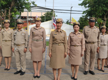 สกลนคร “เคารพธงชาติและร้องเพลงชาติไทย ประจำสัปดาห์ ... พารามิเตอร์รูปภาพ 1