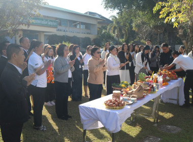 ไหว้ศาลพระภูมิสำนักงานสหกรณ์จังหวัดสกลนคร ... พารามิเตอร์รูปภาพ 4