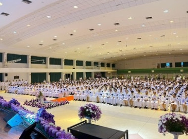 ร่วมพิธีถวายเครื่องราชสักการะ พานพุ่มทอง - พุ่มเงิน ... พารามิเตอร์รูปภาพ 5